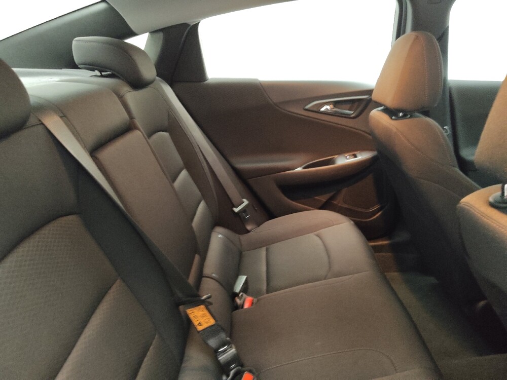 2024 Chevrolet Malibu in Lombard, IL 60148 - 18103565 19