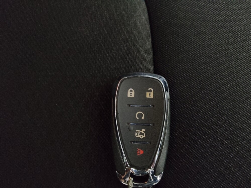 2024 Chevrolet Malibu in Lombard, IL 60148 - 18103565 32