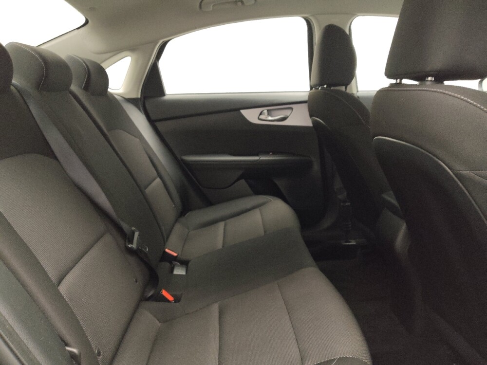 2024 Kia Forte in Midlothian, IL 60445 - 18103566 19