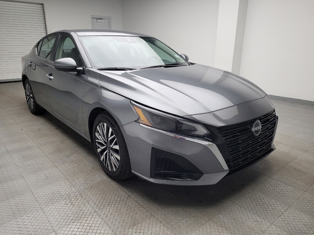 2023 Nissan Altima in Grand Rapids, MI 49508 - 18103583 13