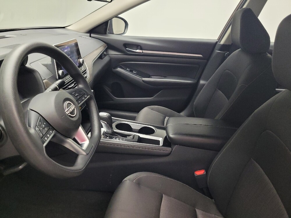 2023 Nissan Altima in Grand Rapids, MI 49508 - 18103585 17