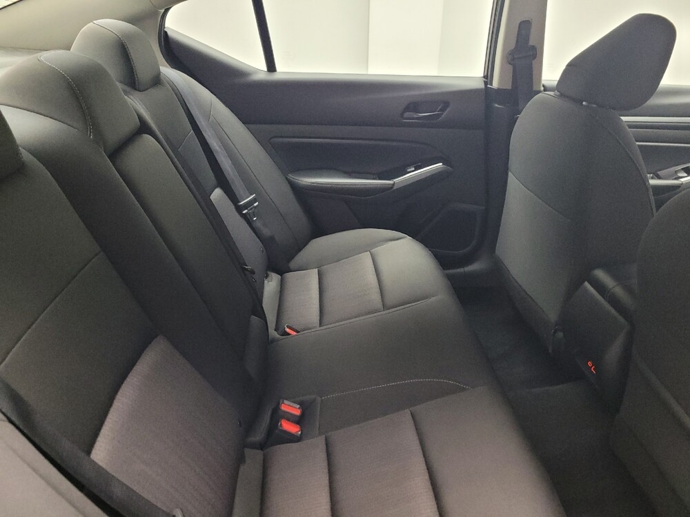 2023 Nissan Altima in Grand Rapids, MI 49508 - 18103585 19