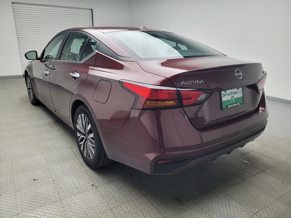 2023 Nissan Altima in Grand Rapids, MI 49508 - 18103585 5