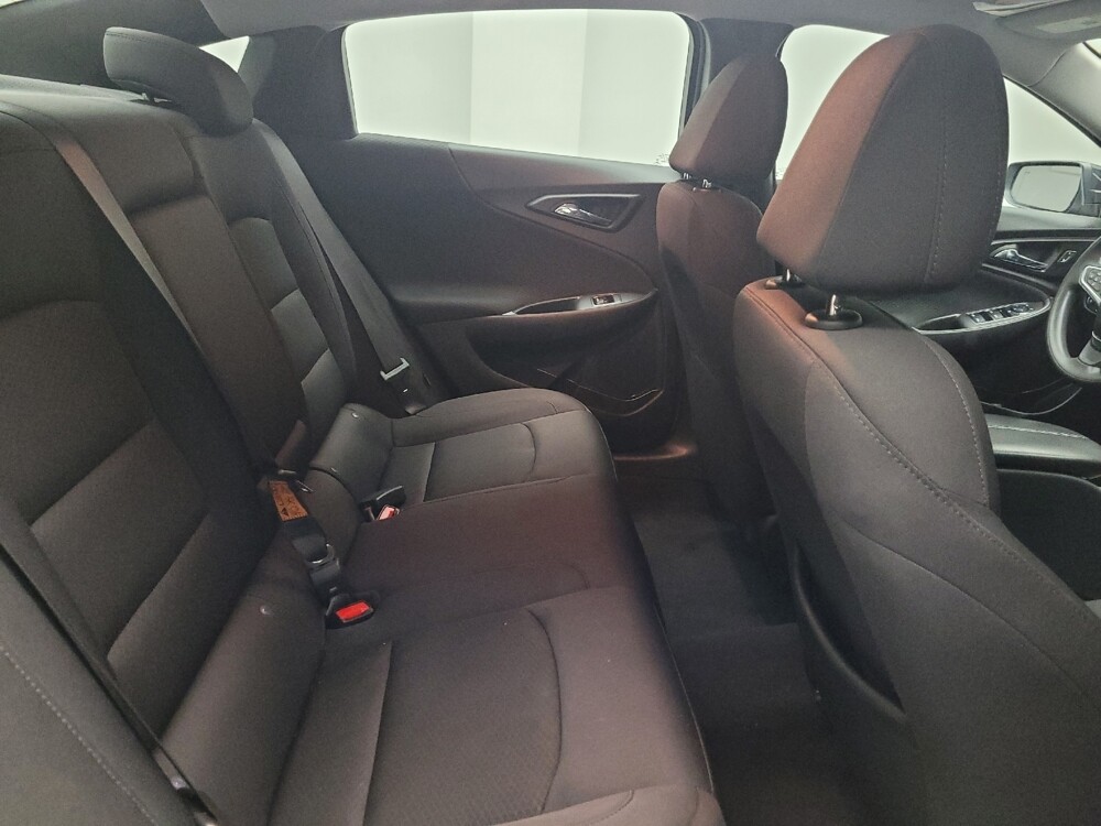 2023 Chevrolet Malibu in Taylor, MI 48180 - 18103589 19