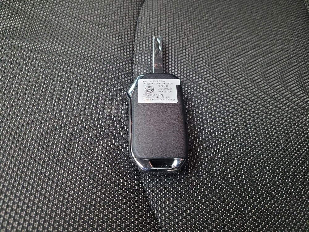 2023 Kia Forte in St. Louis, MO 63125 - 18103590 32