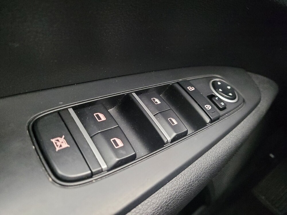 2023 Kia Forte in St. Louis, MO 63125 - 18103590 27