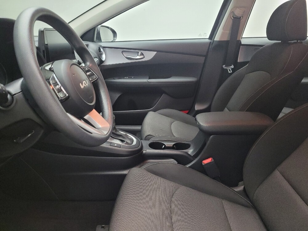 2023 Kia Forte in St. Louis, MO 63125 - 18103590 17