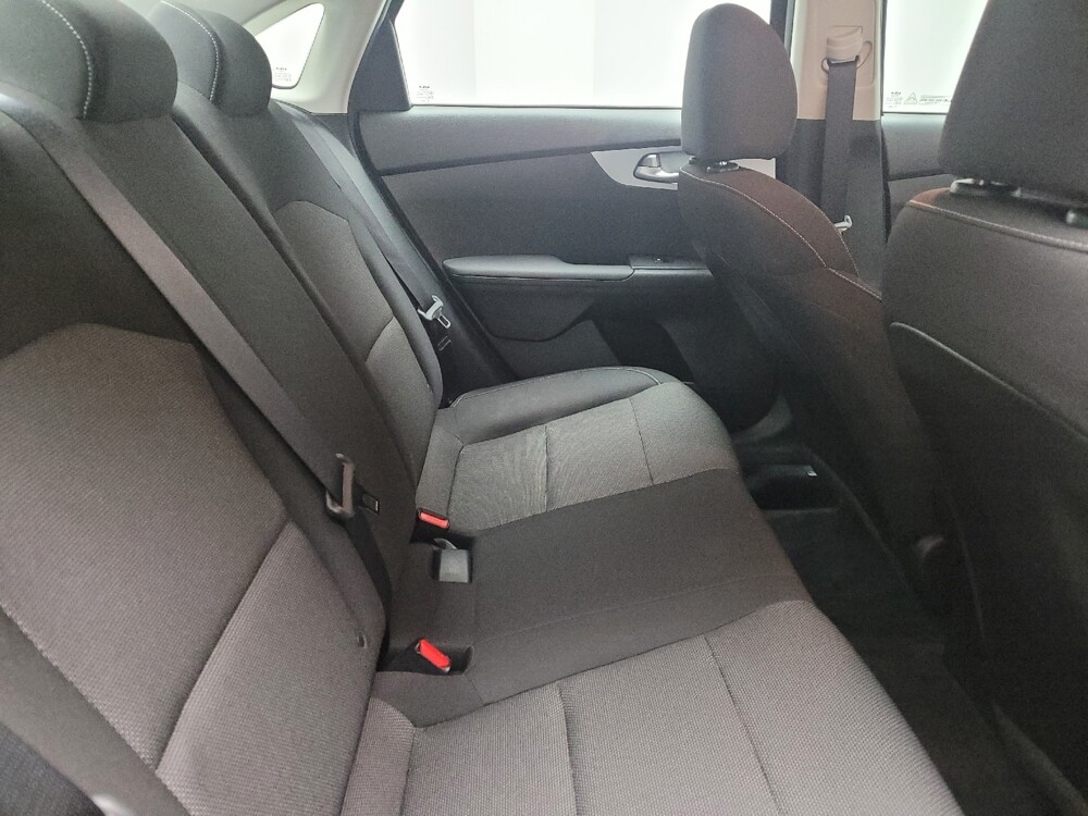 2023 Kia Forte in St. Louis, MO 63125 - 18103590 19
