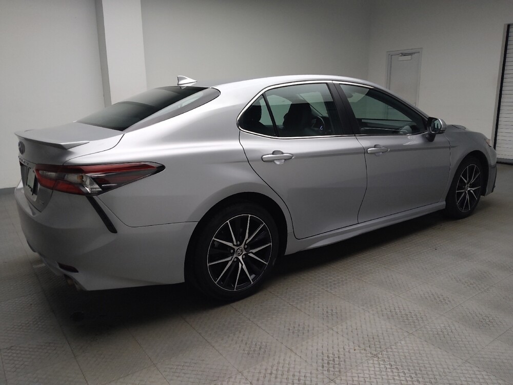 2023 Toyota Camry in Eastpointe, MI 48021 - 18103591 10