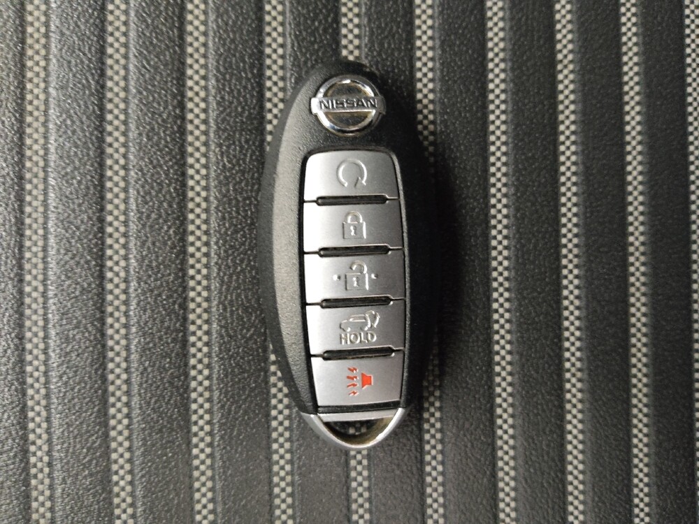 2023 Toyota Camry in Eastpointe, MI 48021 - 18103591 32