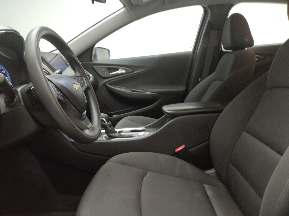 2023 Chevrolet Malibu in Eastpointe, MI 48021 - 18103592 17