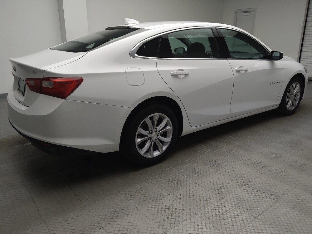 2023 Chevrolet Malibu in Eastpointe, MI 48021 - 18103592 10