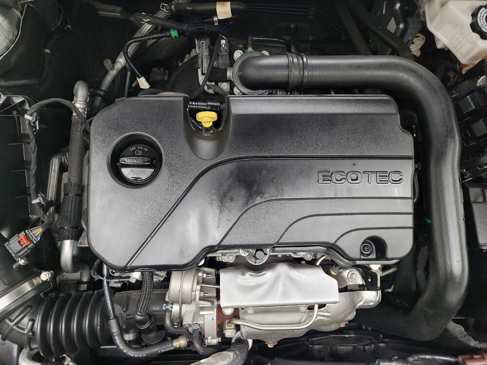 2023 Chevrolet Malibu in Eastpointe, MI 48021 - 18103594 30