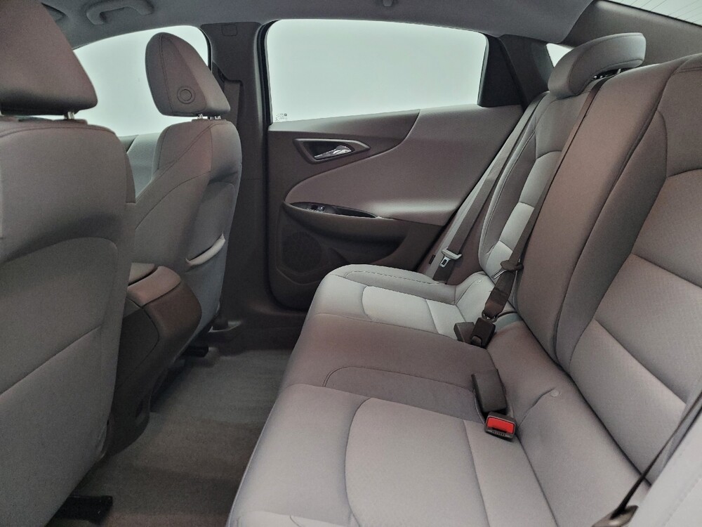 2023 Chevrolet Malibu in Eastpointe, MI 48021 - 18103594 18