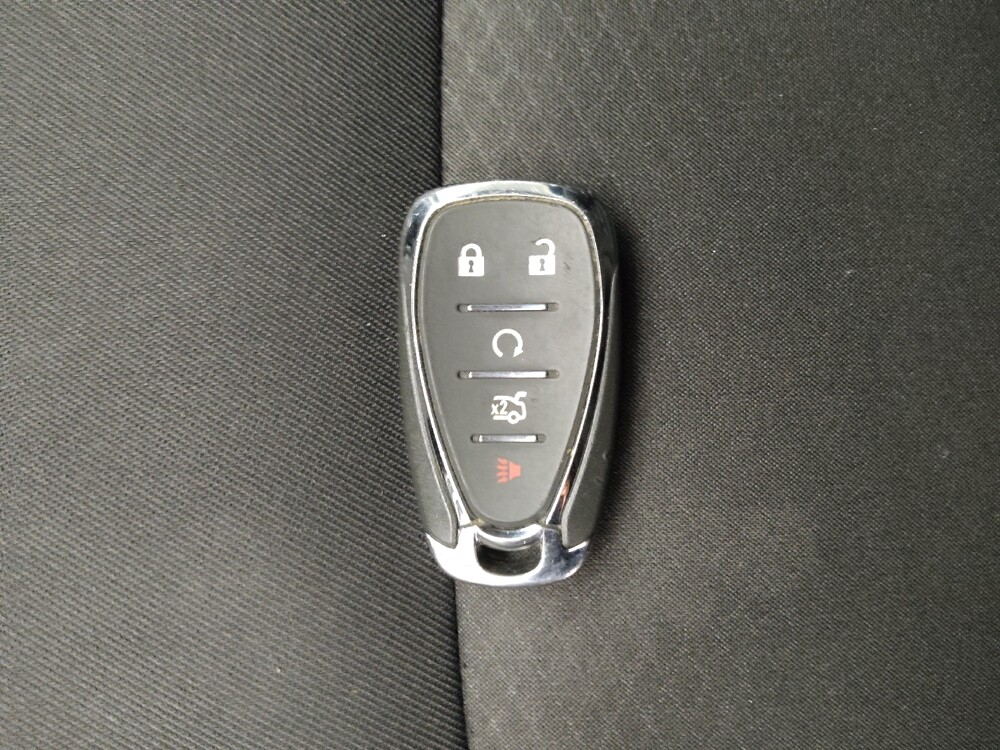 2024 Chevrolet Malibu in Eastpointe, MI 48021 - 18103596 32