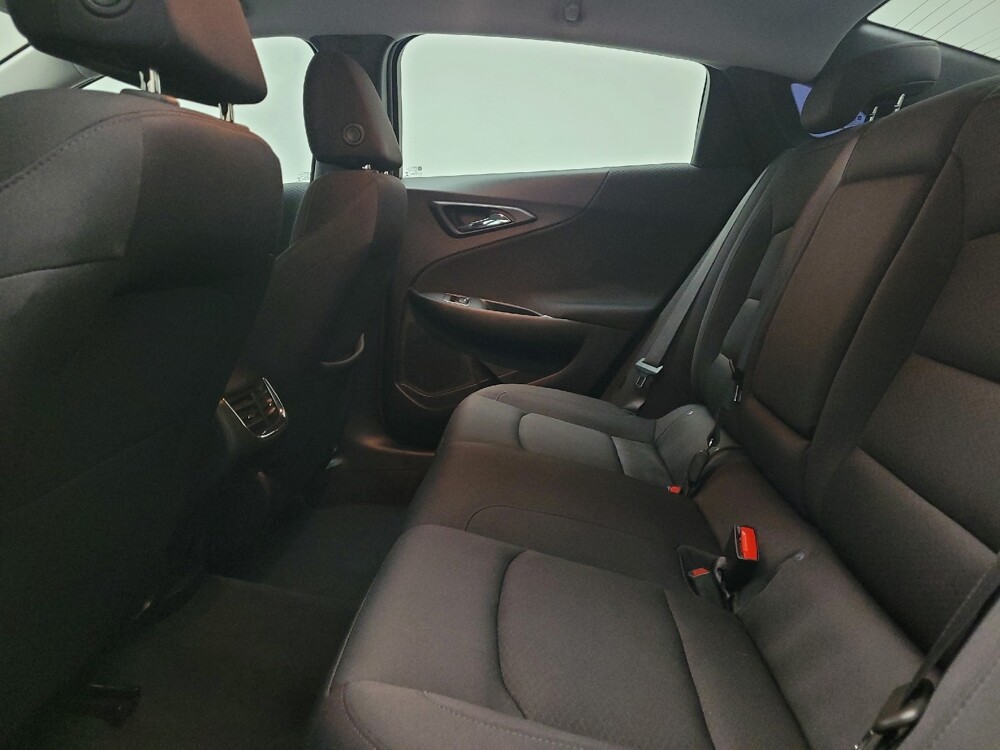 2023 Chevrolet Malibu in Grand Rapids, MI 49508 - 18103599 18