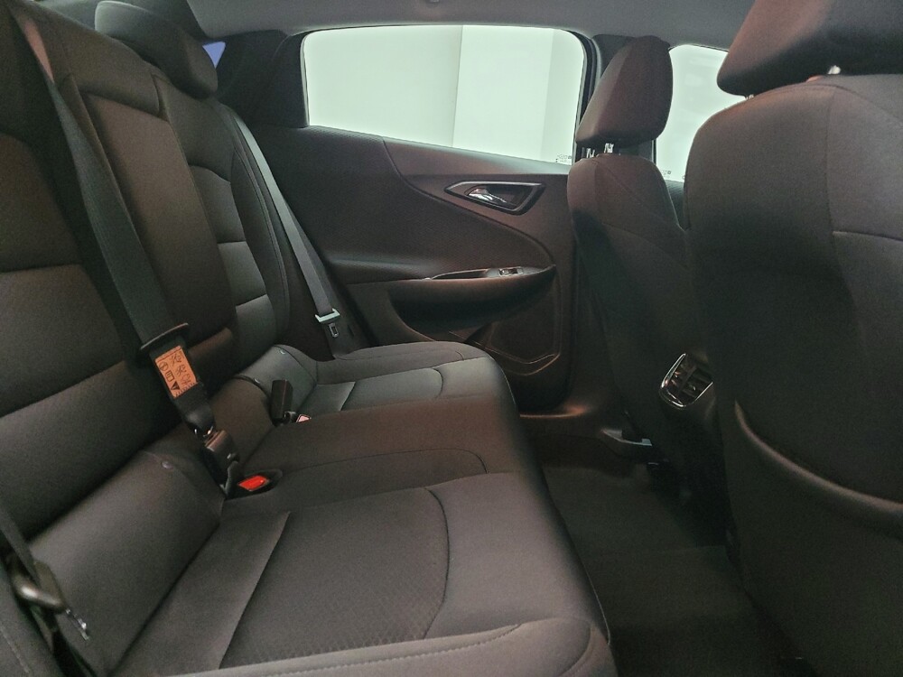 2023 Chevrolet Malibu in Grand Rapids, MI 49508 - 18103599 19