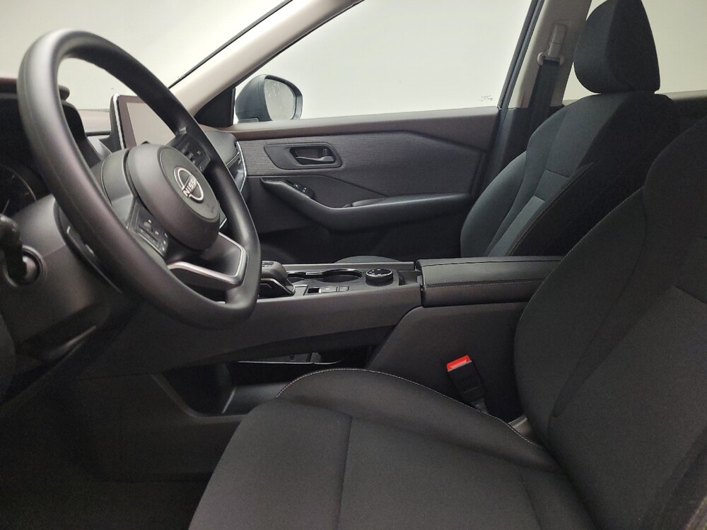 2023 Nissan Rogue in Grand Rapids, MI 49508 - 18103604 17