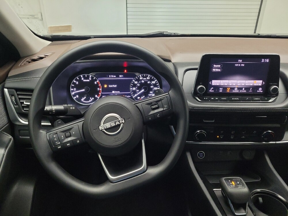 2023 Nissan Rogue in Grand Rapids, MI 49508 - 18103604 22