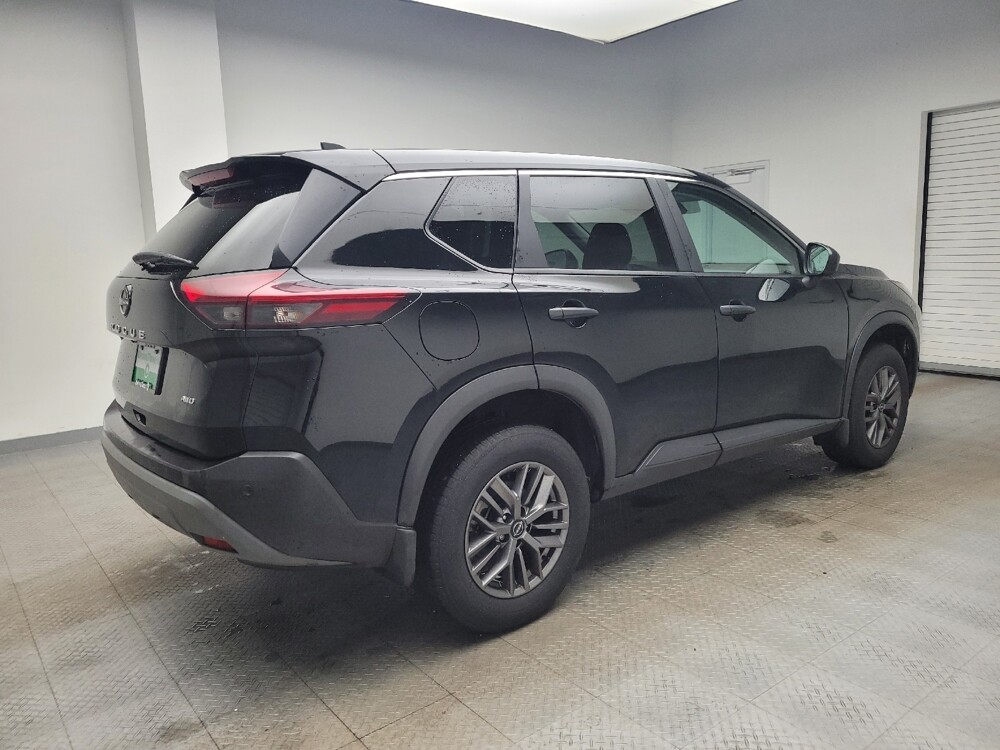 2023 Nissan Rogue in Grand Rapids, MI 49508 - 18103604 10