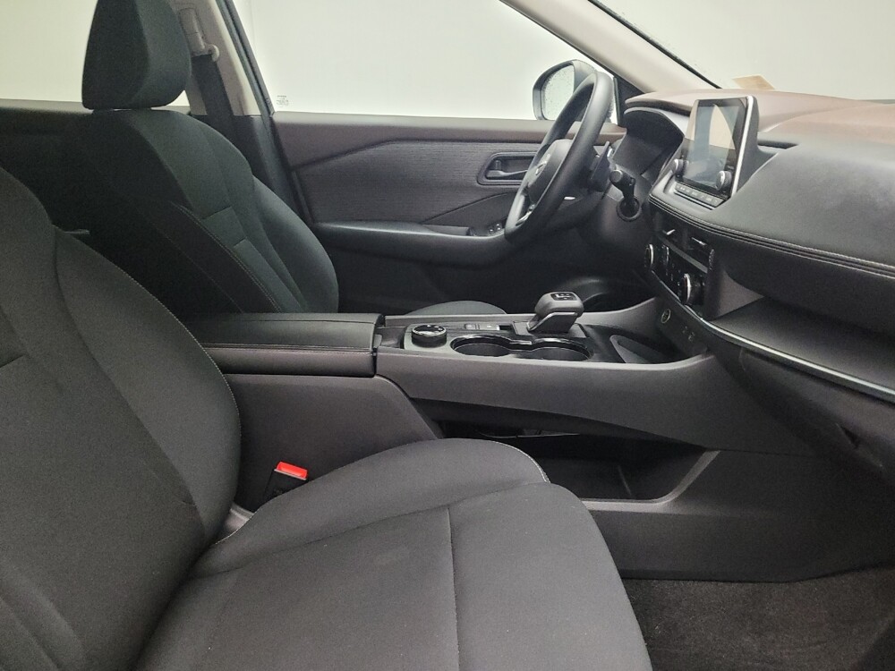 2023 Nissan Rogue in Grand Rapids, MI 49508 - 18103604 21