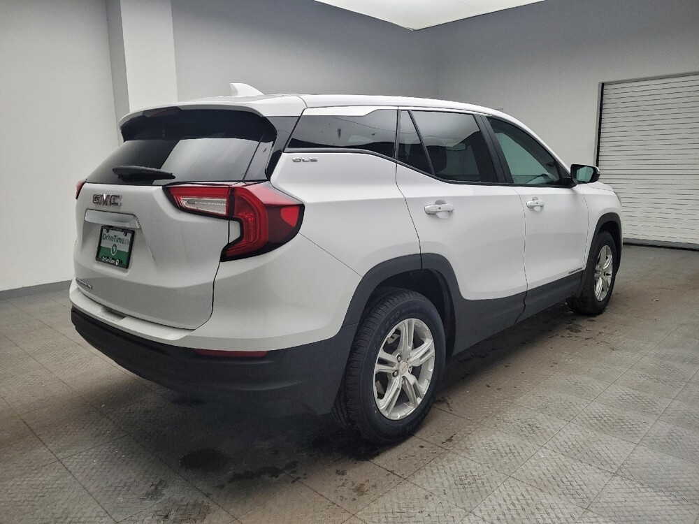 2023 GMC Terrain in Taylor, MI 48180 - 18103606 10