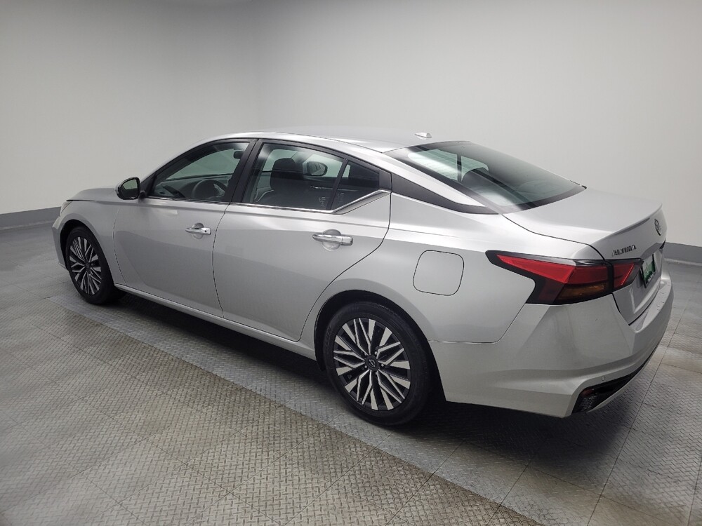 2023 Nissan Altima in Ft Wayne, IN 46805 - 18103607 3