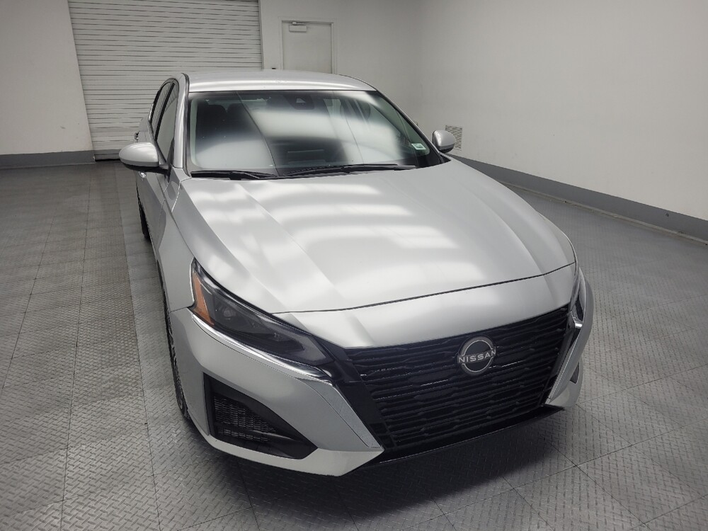 2023 Nissan Altima in Ft Wayne, IN 46805 - 18103607 14