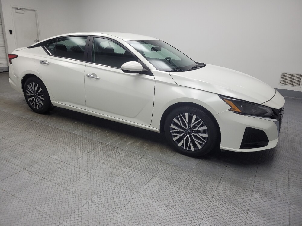 2023 Nissan Altima in Mishawaka, IN 46545 - 18103614 11
