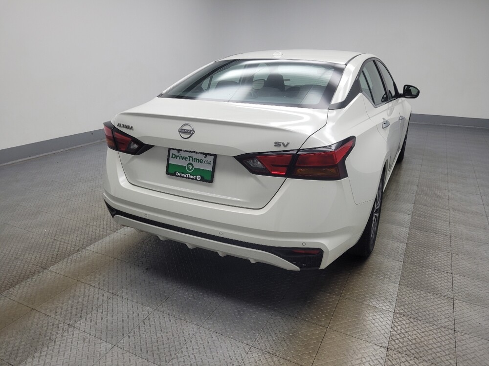 2023 Nissan Altima in Mishawaka, IN 46545 - 18103615 7