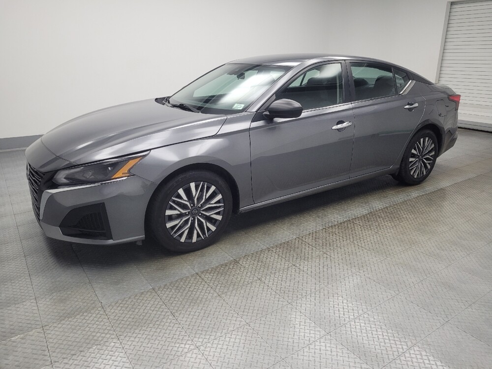 2024 Nissan Altima in Mishawaka, IN 46545 - 18103616 2