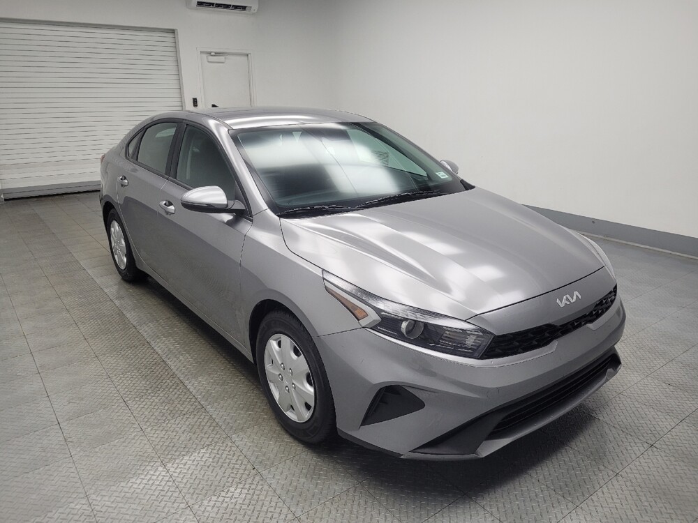 2023 Kia Forte in Indianapolis, IN 46222 - 18103618 13