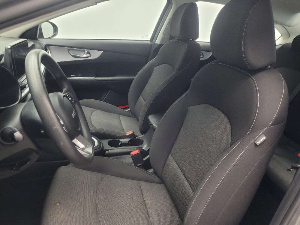 2023 Kia Forte in Indianapolis, IN 46222 - 18103618 17