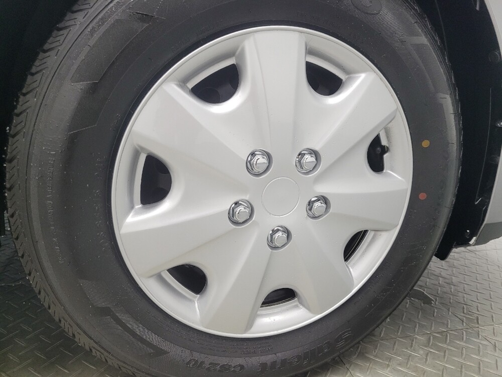 2023 Kia Forte in Indianapolis, IN 46222 - 18103618 31