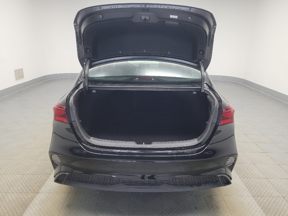 2023 Kia Forte in Indianapolis, IN 46219 - 18103621 29