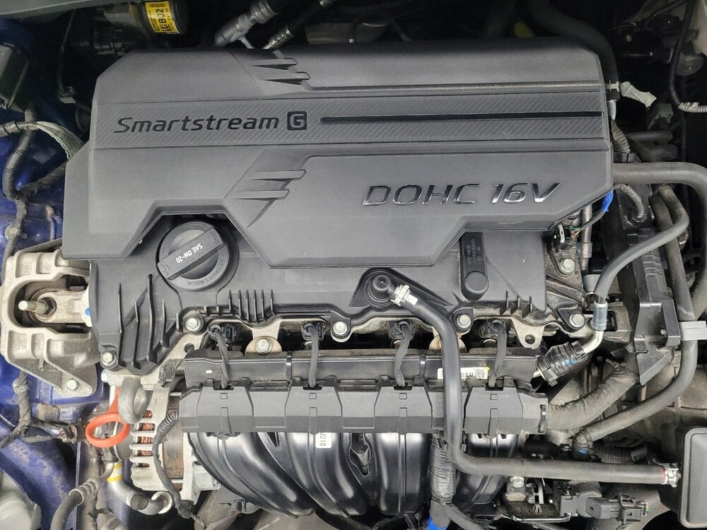 2023 Hyundai Elantra in Indianapolis, IN 46219 - 18103623 30