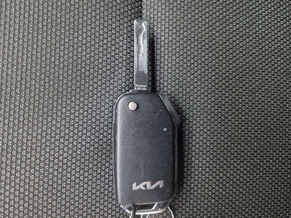 2023 Kia Forte in Indianapolis, IN 46219 - 18103624 32