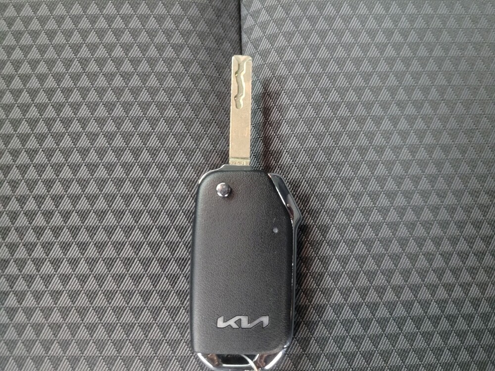 2023 Kia Soul in Indianapolis, IN 46219 - 18103626 32