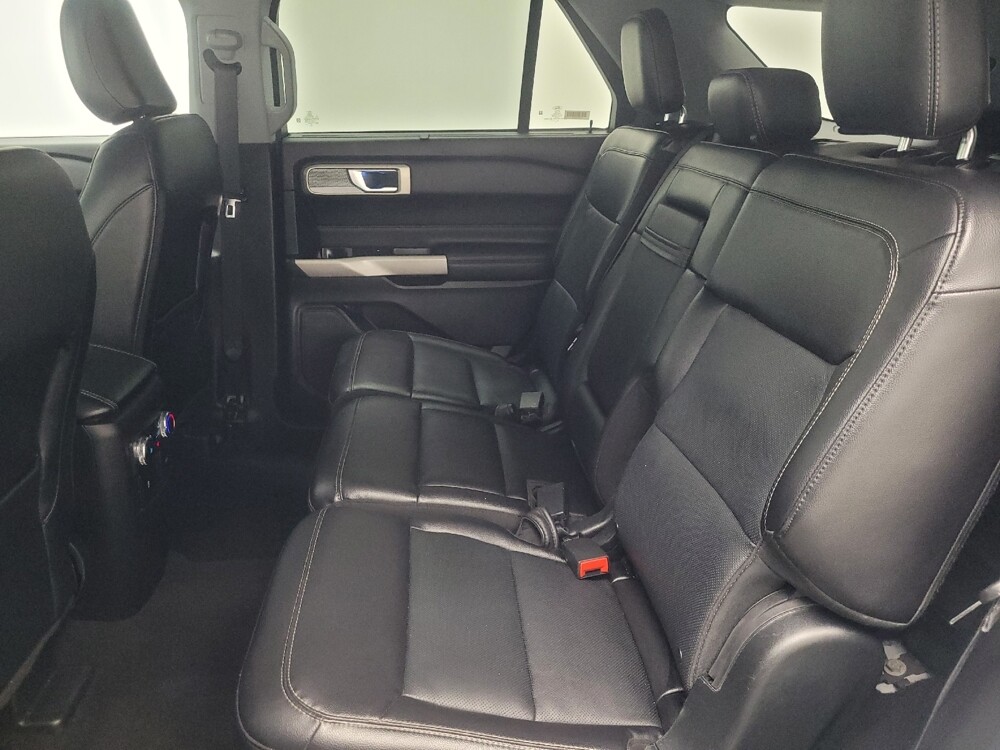 2023 Ford Explorer in Indianapolis, IN 46219 - 18103628 18