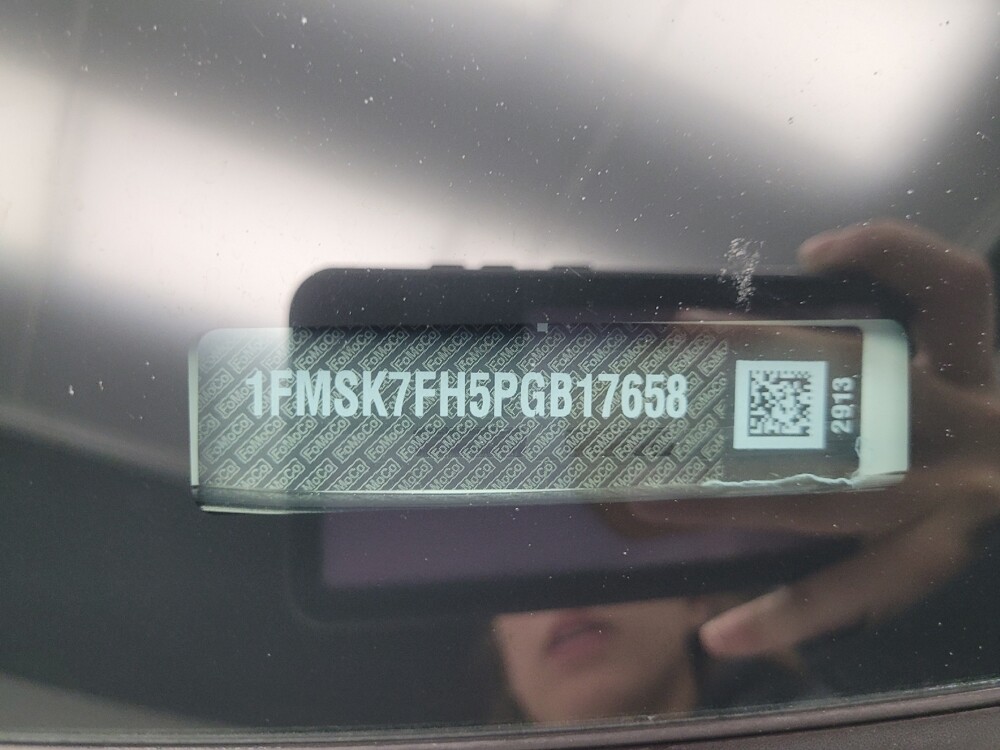 2023 Ford Explorer in Indianapolis, IN 46219 - 18103628 33