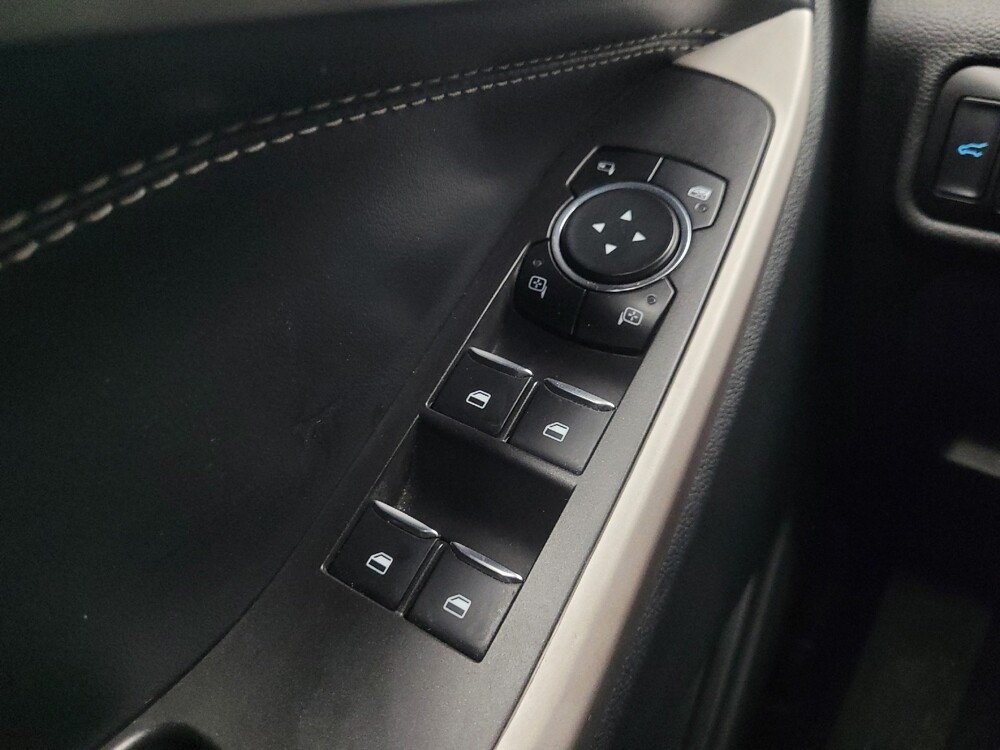 2023 Ford Explorer in Indianapolis, IN 46219 - 18103628 27