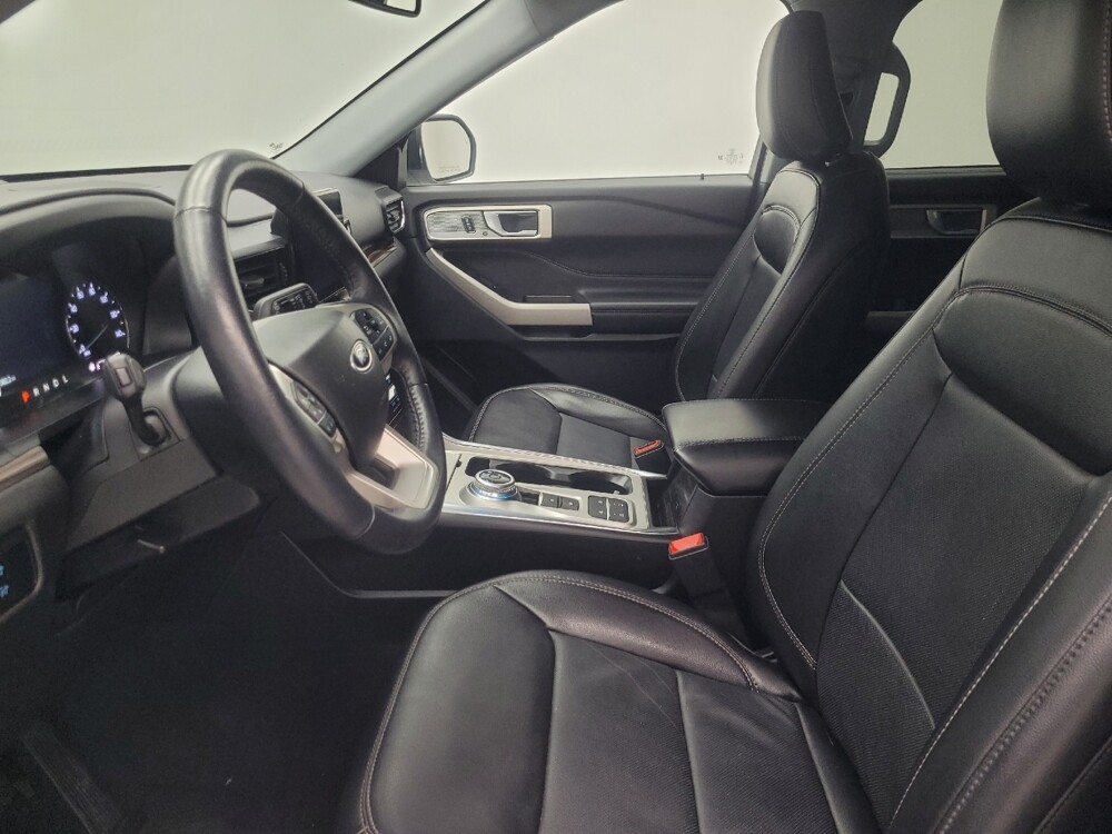 2023 Ford Explorer in Indianapolis, IN 46219 - 18103628 17
