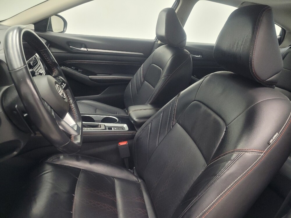 2023 Nissan Altima in Indianapolis, IN 46219 - 18103640 17