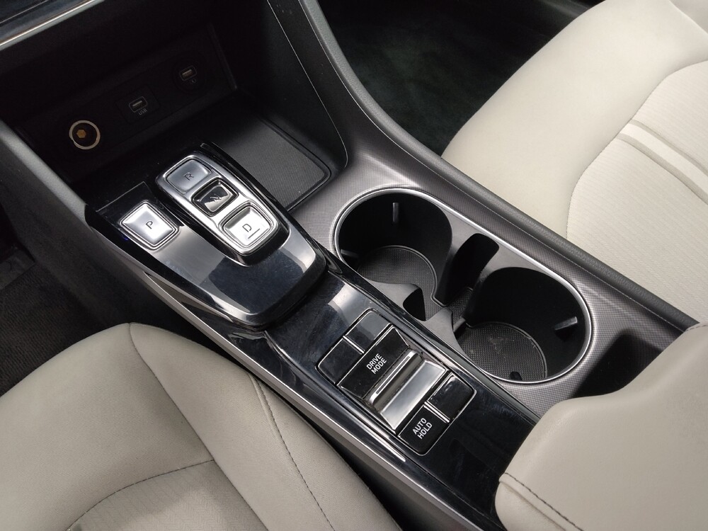 2023 Hyundai Sonata in Ft Wayne, IN 46805 - 18103641 26