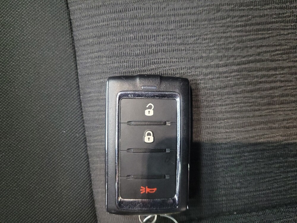 2023 Jeep Grand Cherokee in Indianapolis, IN 46219 - 18103643 32