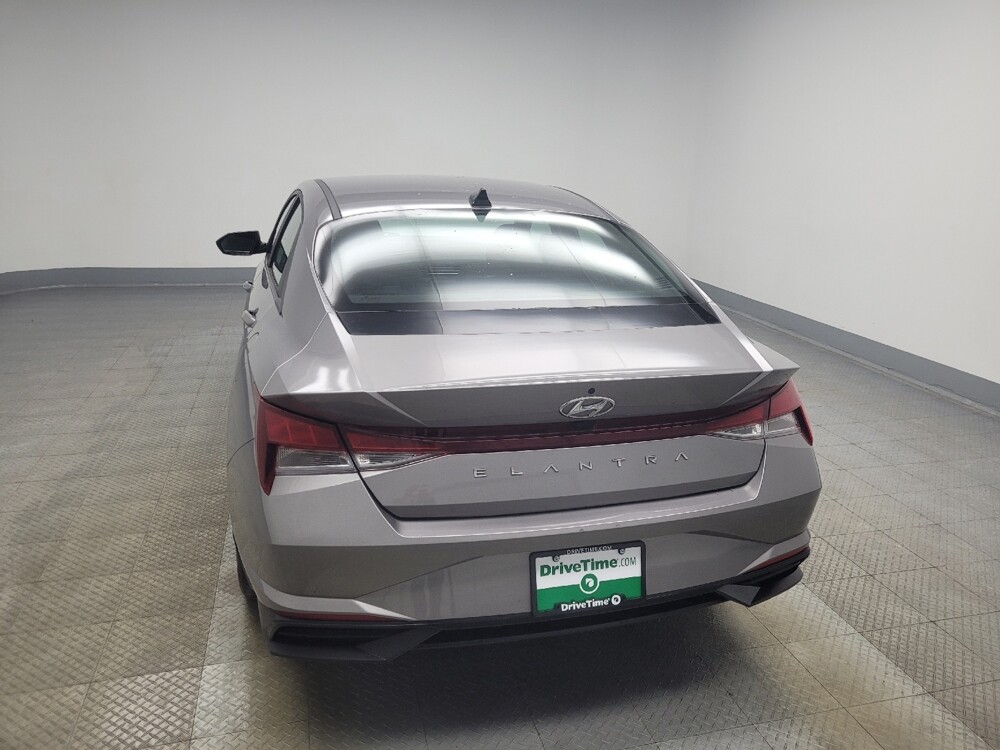 2023 Hyundai Elantra in Mishawaka, IN 46545 - 18103644 6