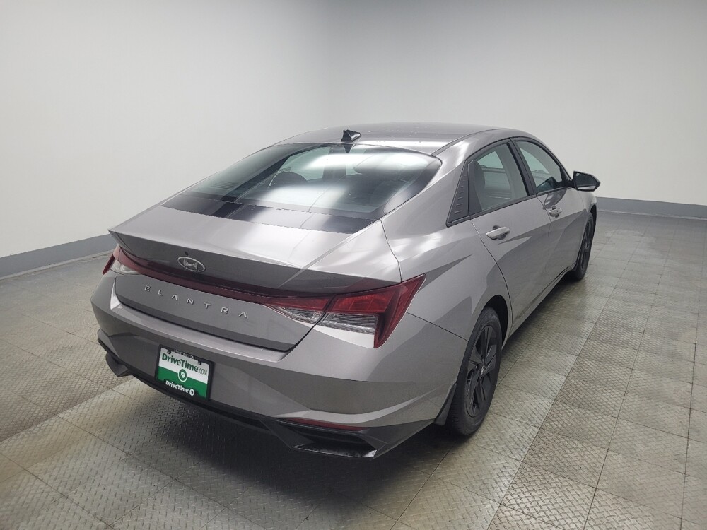 2023 Hyundai Elantra in Mishawaka, IN 46545 - 18103644 9