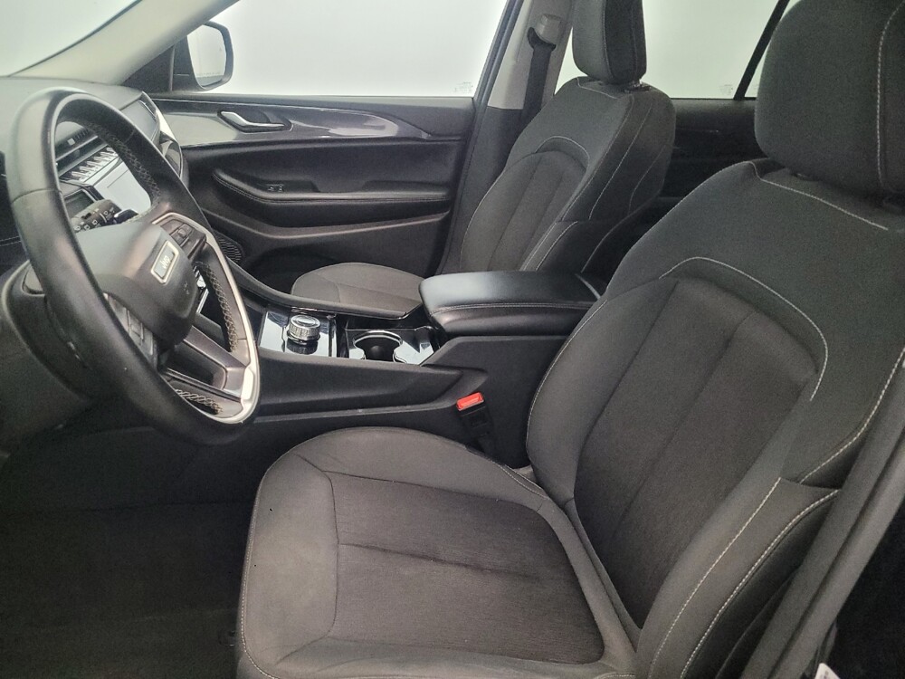 2023 Jeep Grand Cherokee in Temple Hills, MD 20746 - 18103665 17