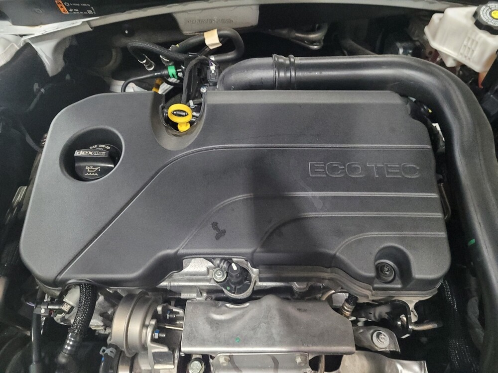 2023 Chevrolet Malibu in Pittsburgh, PA 15236 - 18103670 30