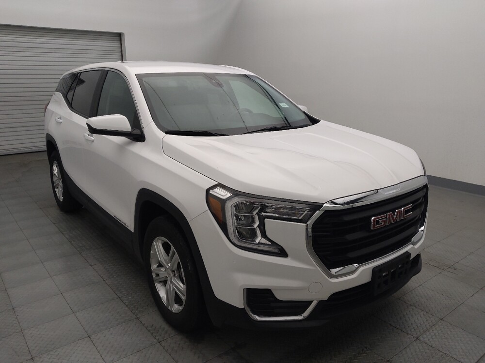2024 GMC Terrain in Houston, TX 77034 - 18103680 13